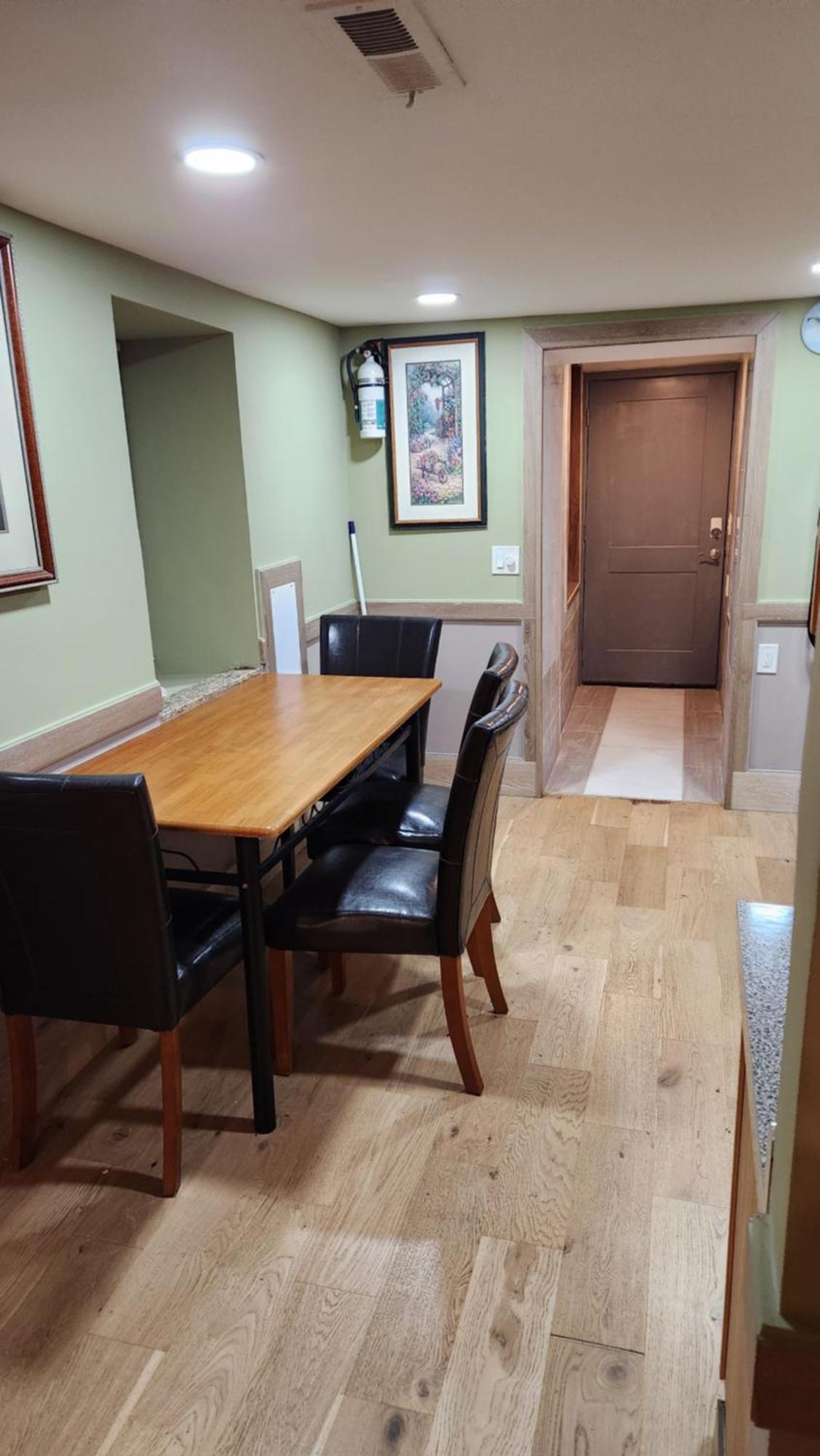 Two Bedroom Few Blocks From The Beach And Tropicana Casino Atlantic City Kültér fotó